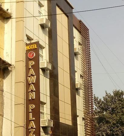 Hotel Pawan Plaza Near Sir Ganga Ram Hospital Delhi  Bagian luar foto