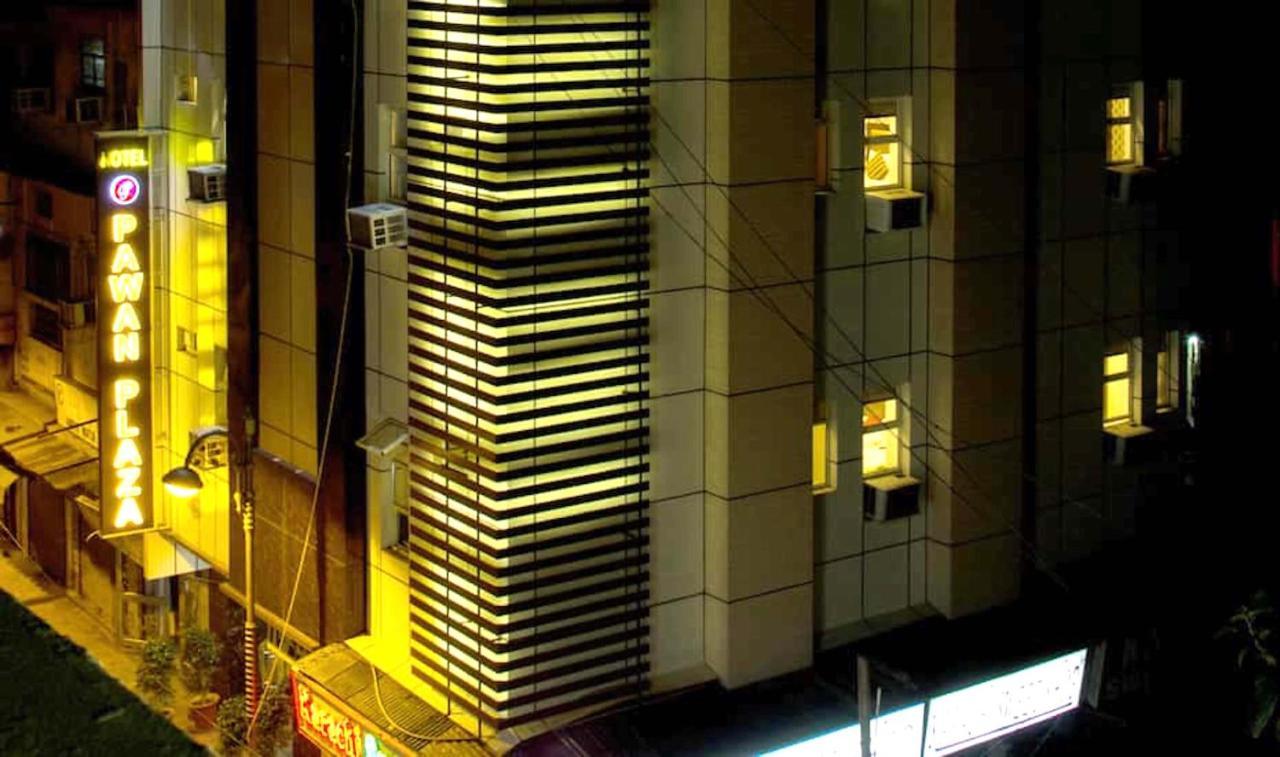 Hotel Pawan Plaza Near Sir Ganga Ram Hospital Delhi  Bagian luar foto