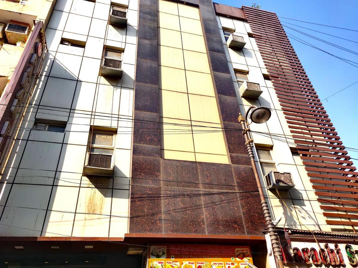 Hotel Pawan Plaza Near Sir Ganga Ram Hospital Delhi  Bagian luar foto