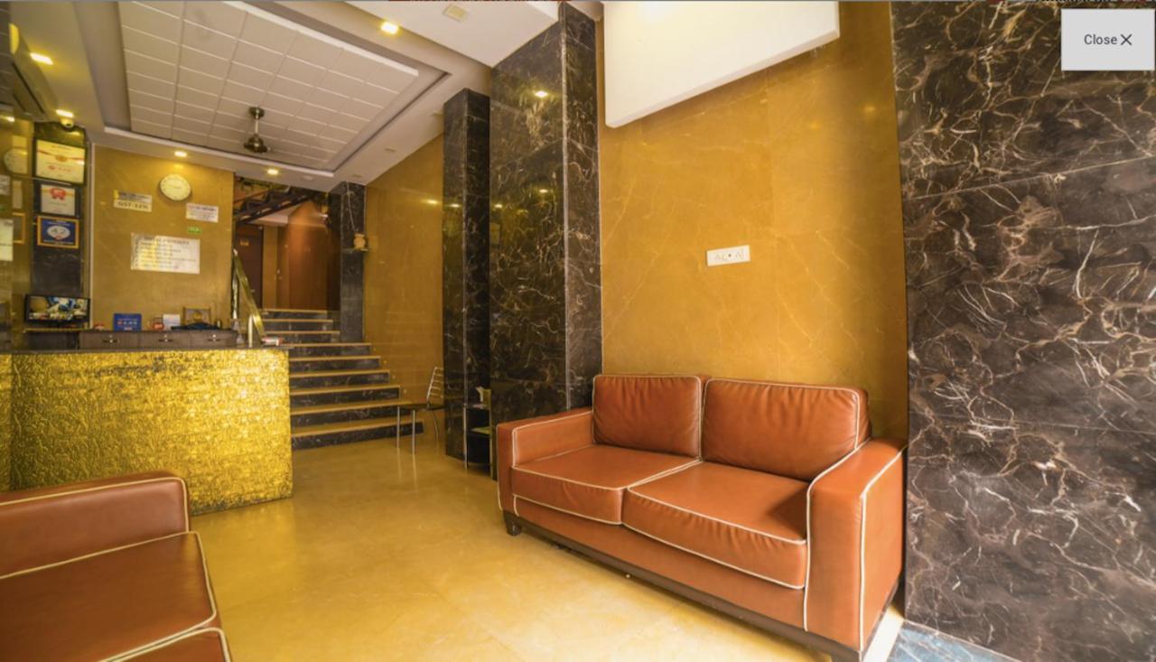 Hotel Pawan Plaza Near Sir Ganga Ram Hospital Delhi  Bagian luar foto